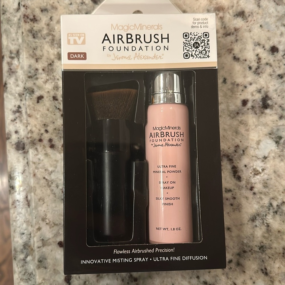 New Jerome Alexander Magic Minerals Airbrush Foundation